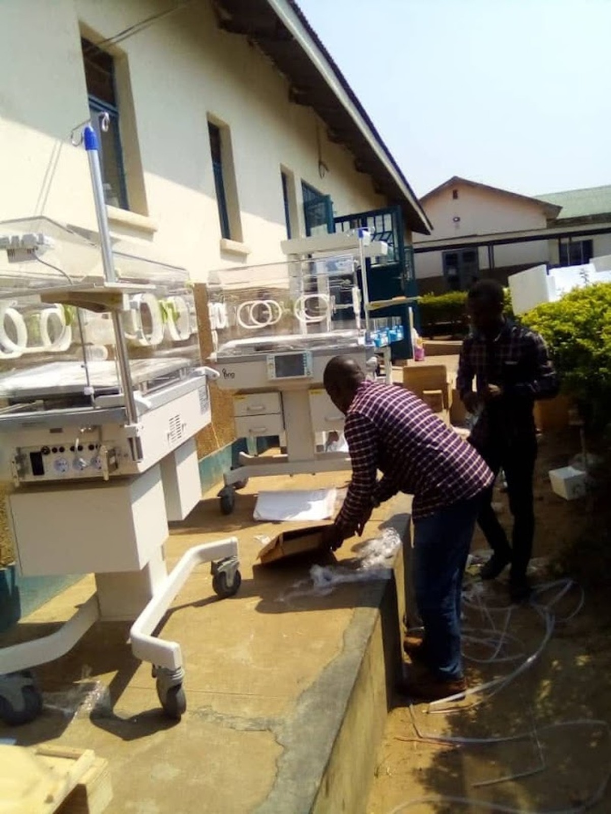 Hospital equipment delivery